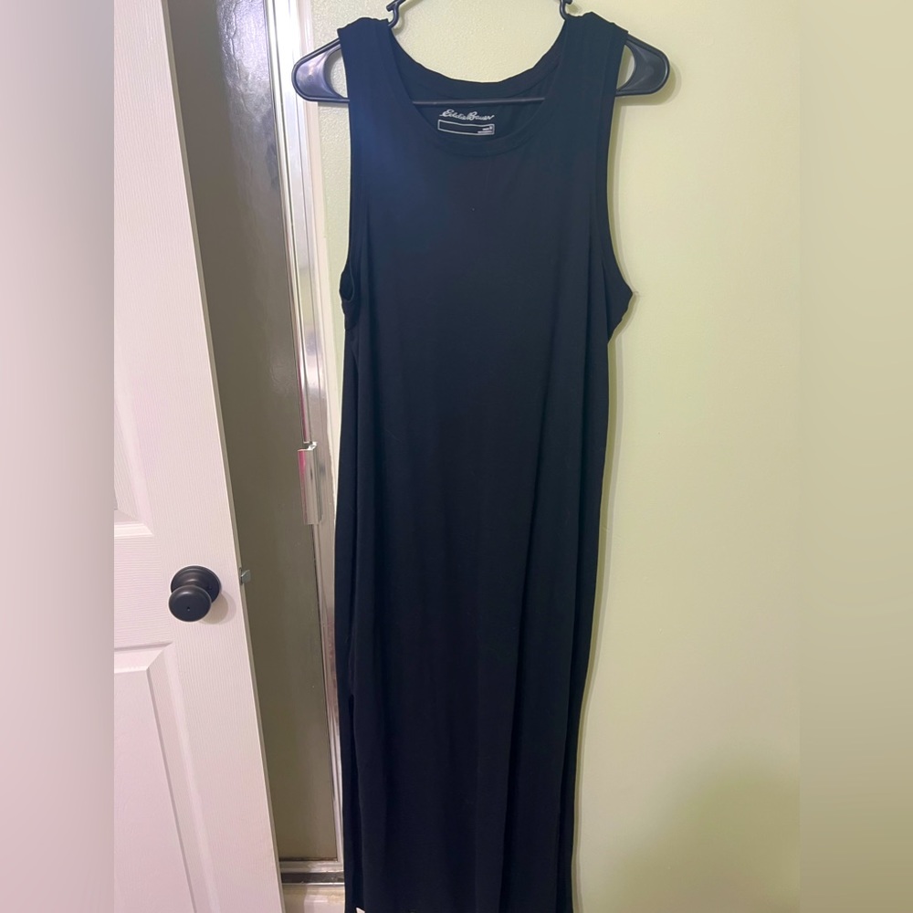 Black side slit maxi dress